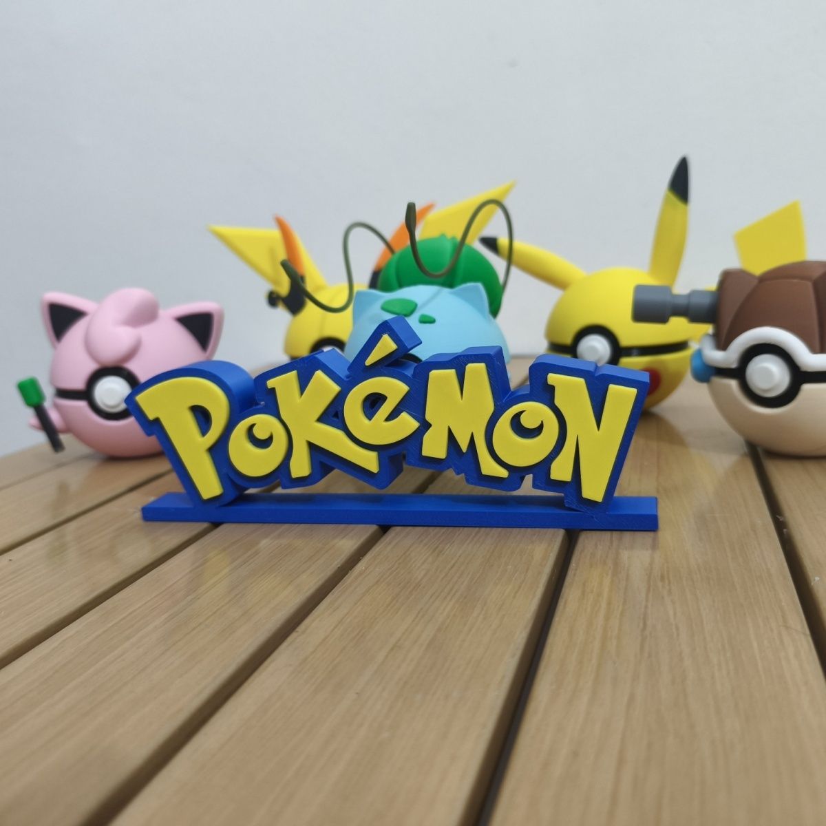 Pokemon standee logo display n - Anime Merchandise Figures recension och pris